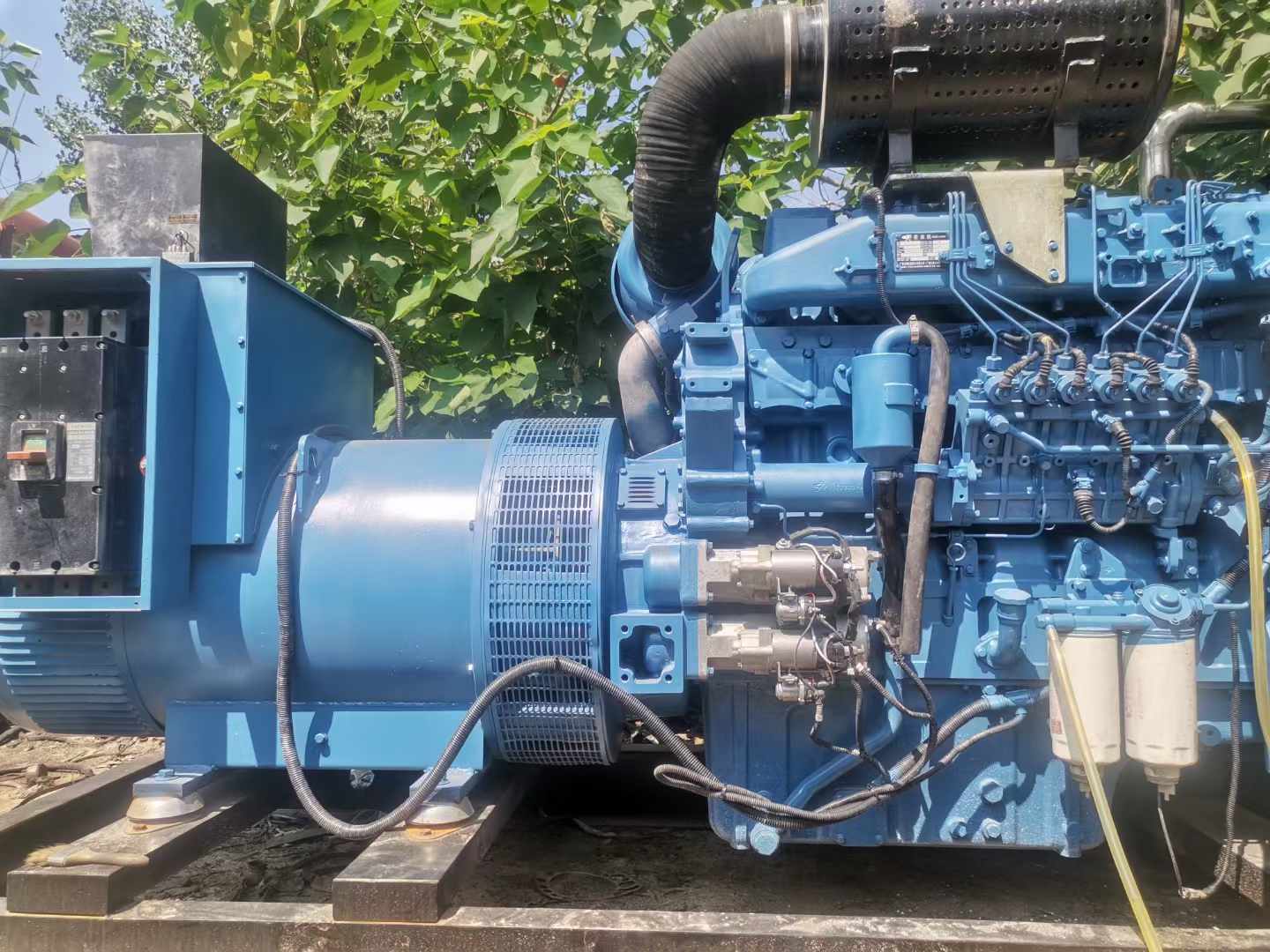 北仑详细说明降低 800kW 柴油发电机输出电流波动的方法